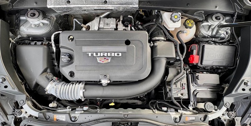 Cadillac XT4 Vehicle Full-screen Gallery Image 09