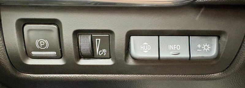 Cadillac XT4 Vehicle Full-screen Gallery Image 18