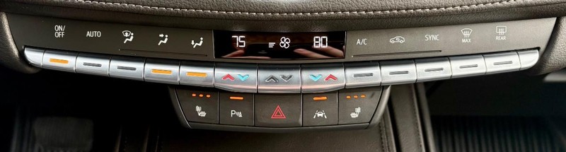 Cadillac XT4 Vehicle Full-screen Gallery Image 26