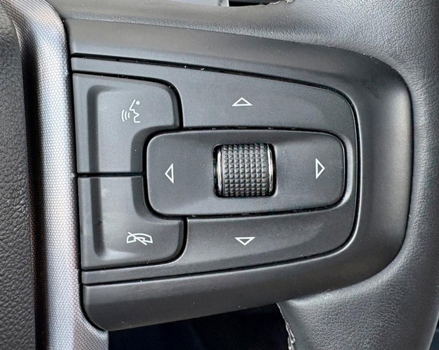 2024 GMC Sierra 1500 SLT thumbnail image 24
