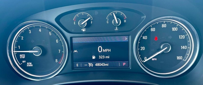 Buick Enclave Vehicle Full-screen Gallery Image 23