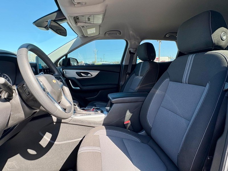 Chevrolet Blazer Vehicle Full-screen Gallery Image 29