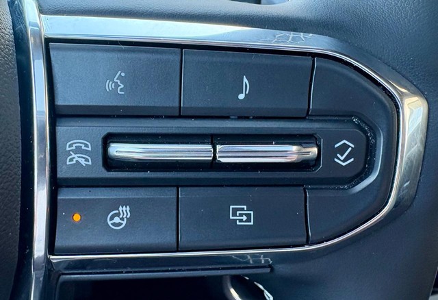 2024 GMC Acadia Denali thumbnail image 24