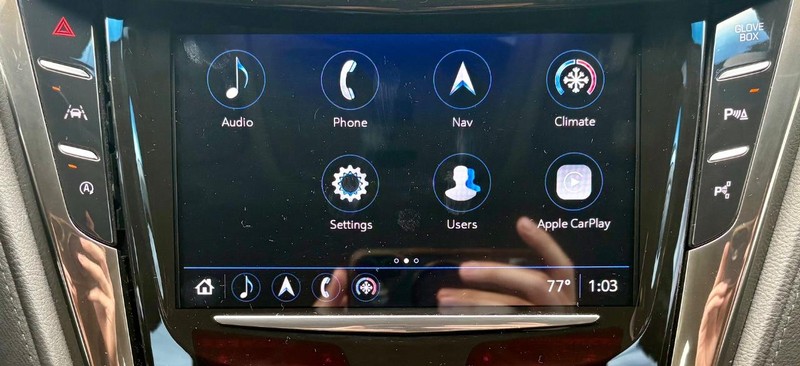 Cadillac CTS Sedan Vehicle Full-screen Gallery Image 23