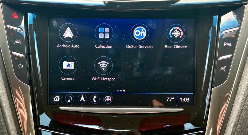 Cadillac CTS Sedan Vehicle Full-screen Gallery Image 24