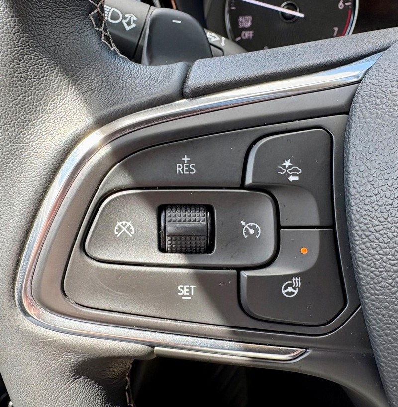 Buick Envision Vehicle Full-screen Gallery Image 20