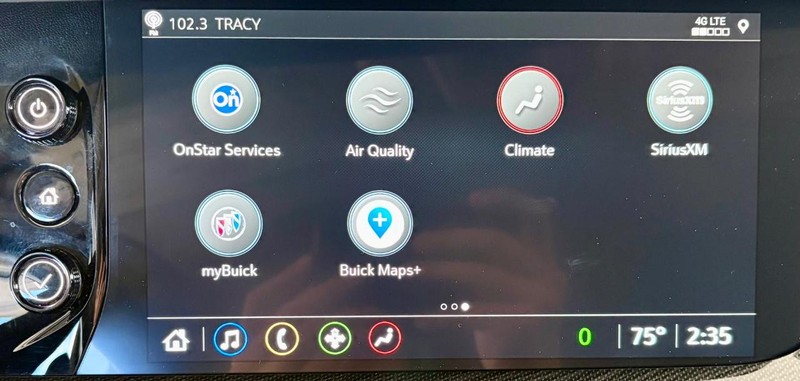 Buick Envision Vehicle Full-screen Gallery Image 24