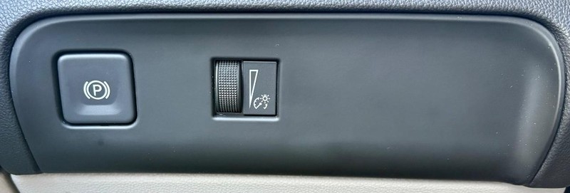 Buick Enclave Vehicle Full-screen Gallery Image 20