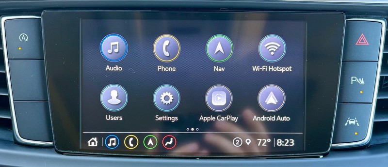 Buick Enclave Vehicle Full-screen Gallery Image 25