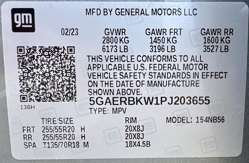 Buick Enclave Vehicle Full-screen Gallery Image 35
