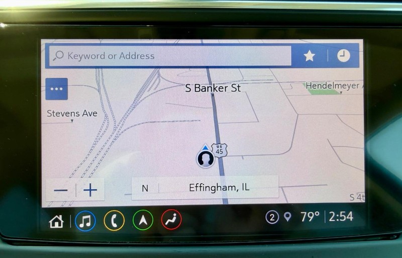 Buick Enclave Vehicle Full-screen Gallery Image 23