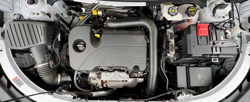 Chevrolet Equinox Vehicle Full-screen Gallery Image 09