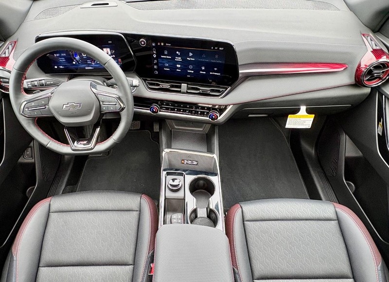 Chevrolet Equinox Vehicle Full-screen Gallery Image 13