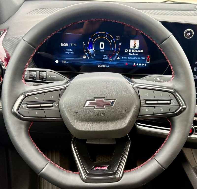 Chevrolet Equinox Vehicle Full-screen Gallery Image 19