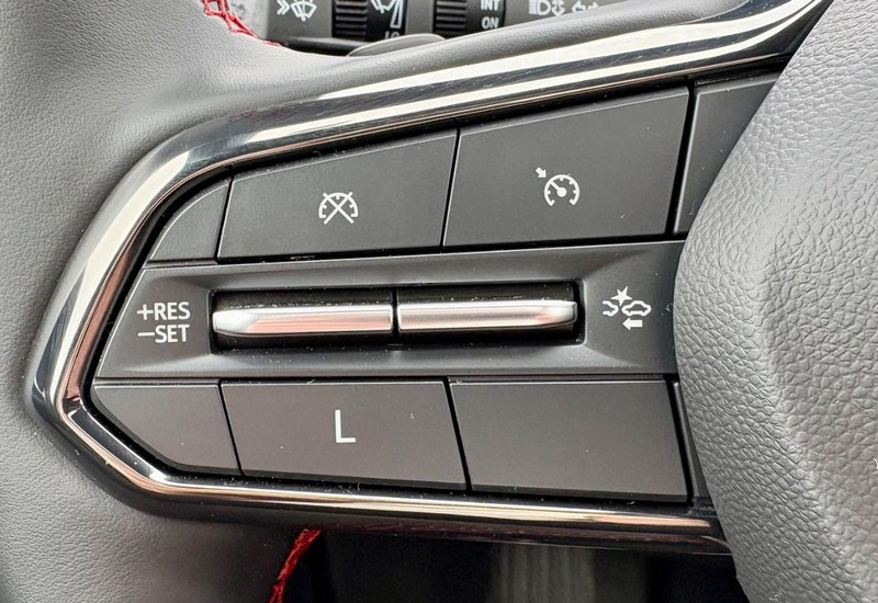 Chevrolet Equinox Vehicle Full-screen Gallery Image 20