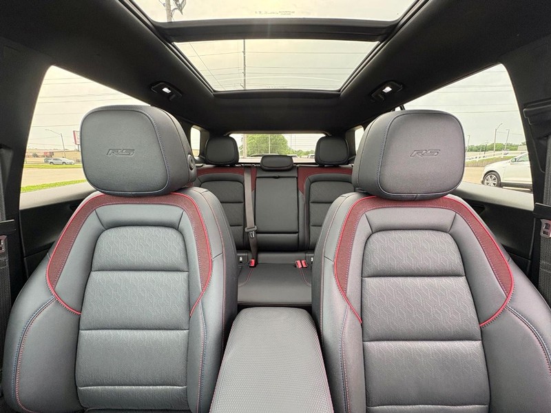 Chevrolet Equinox Vehicle Full-screen Gallery Image 28