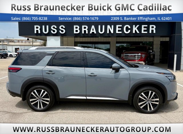 2025 Nissan Pathfinder Platinum 2WD's photo