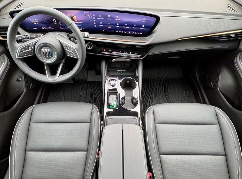 Buick Envision Vehicle Full-screen Gallery Image 13