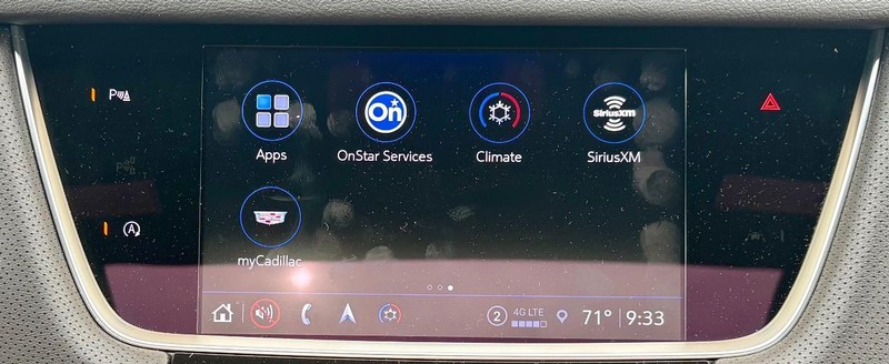 Cadillac XT5 Vehicle Full-screen Gallery Image 25