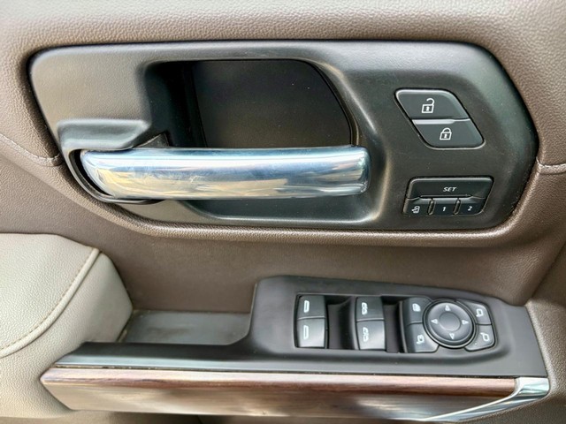 2022 GMC Sierra 1500 Limited 4WD SLT Crew Cab thumbnail image 18