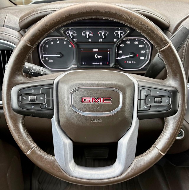 2022 GMC Sierra 1500 Limited 4WD SLT Crew Cab thumbnail image 21