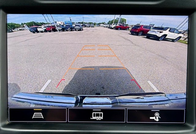 2022 GMC Sierra 1500 Limited 4WD SLT Crew Cab thumbnail image 27