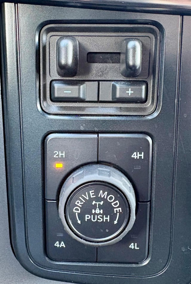 2025 Ford F-150 Tremor thumbnail image 16
