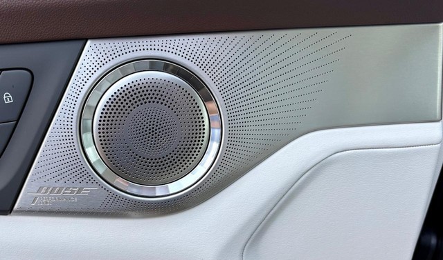 2026 Buick Enclave Avenir thumbnail image 20