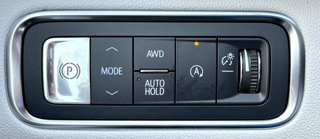 2026 Buick Enclave Avenir thumbnail image 21