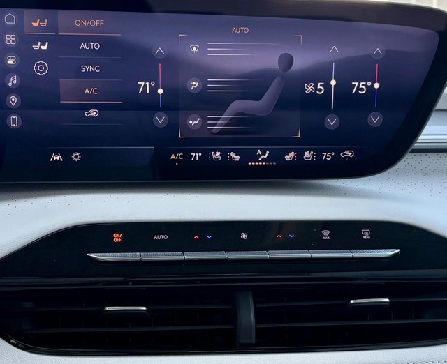 2026 Buick Enclave Avenir thumbnail image 29