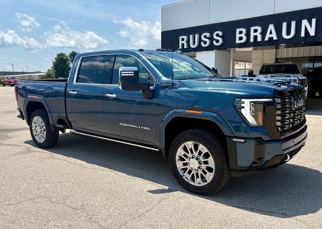 2026 GMC Sierra 2500HD Denali Ultimate thumbnail image 02