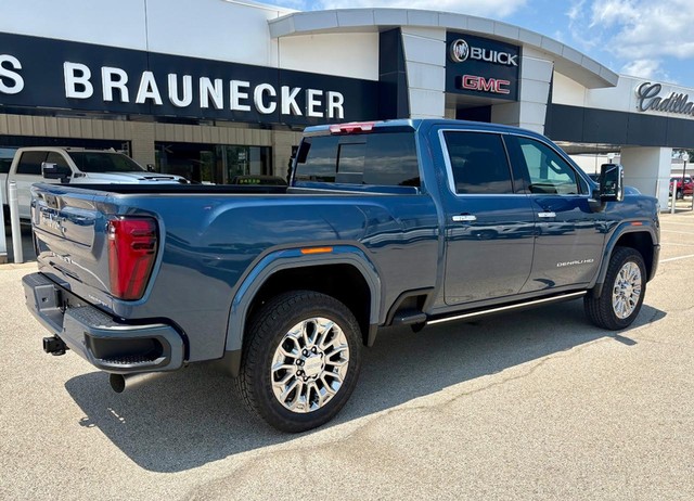 2026 GMC Sierra 2500HD Denali Ultimate thumbnail image 03