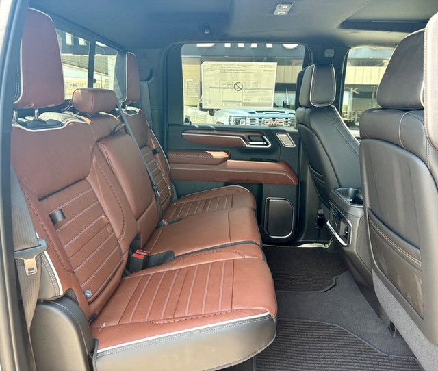 2026 GMC Sierra 2500HD Denali Ultimate thumbnail image 14