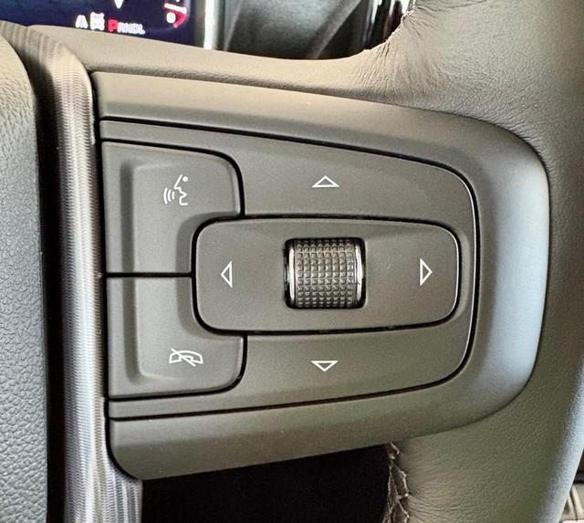 2026 GMC Sierra 2500HD Denali Ultimate thumbnail image 26