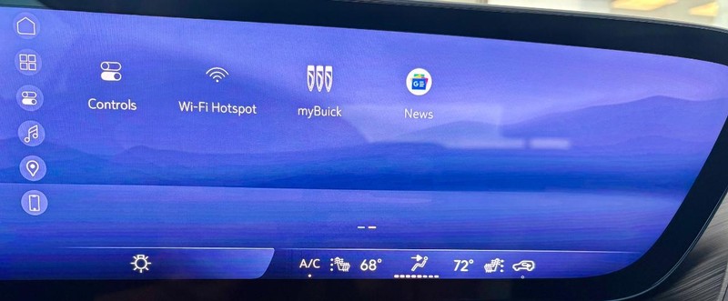Buick Envision Vehicle Full-screen Gallery Image 24