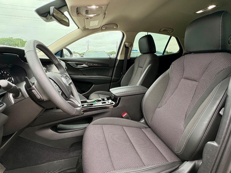 Buick Envision Vehicle Full-screen Gallery Image 29