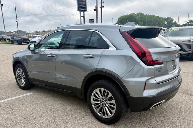 2024 Cadillac XT4 Premium Luxury - Photo 6