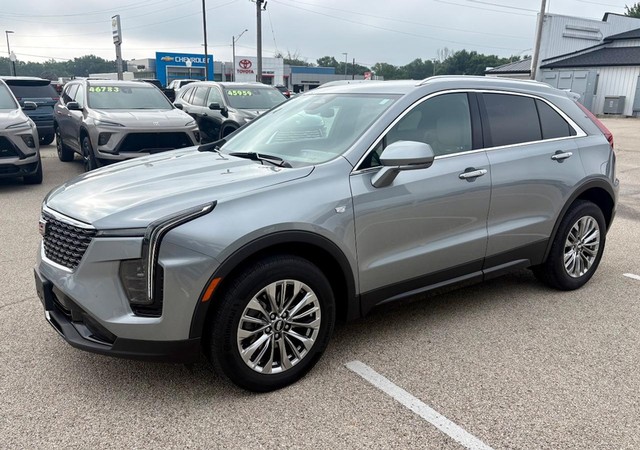2024 Cadillac XT4 Premium Luxury - Photo 7