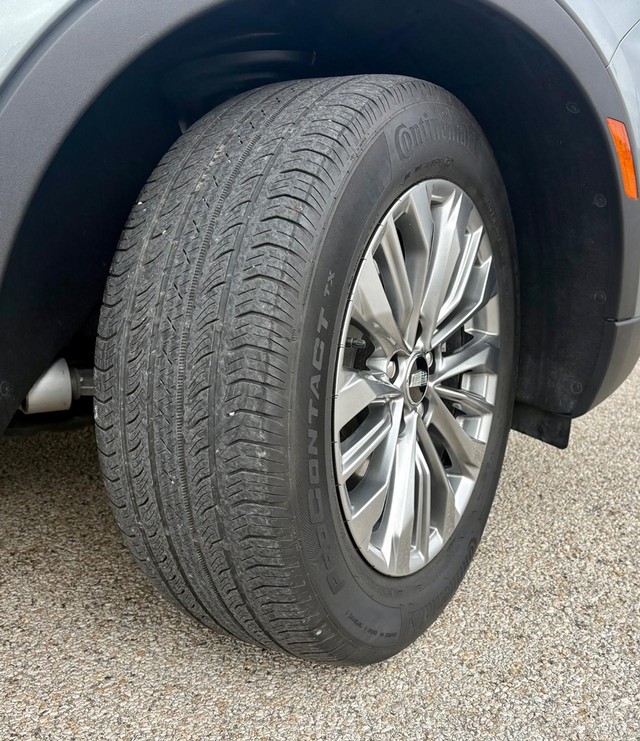 2024 Cadillac XT4 Premium Luxury - Photo 10
