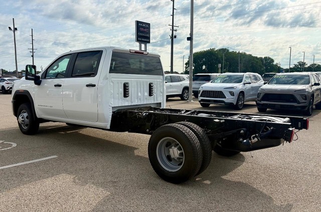 2026 GMC Sierra 3500HD CC Pro thumbnail image 05