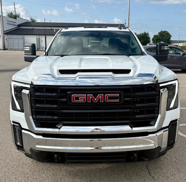 2026 GMC Sierra 3500HD CC Pro thumbnail image 07