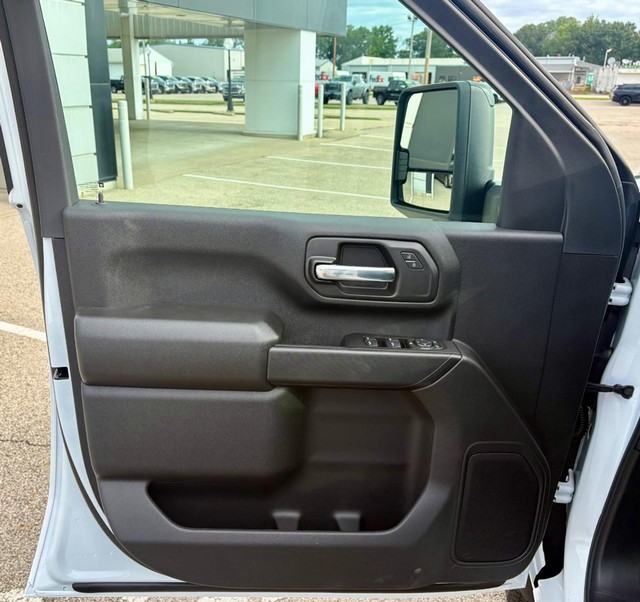 2026 GMC Sierra 3500HD CC Pro thumbnail image 15