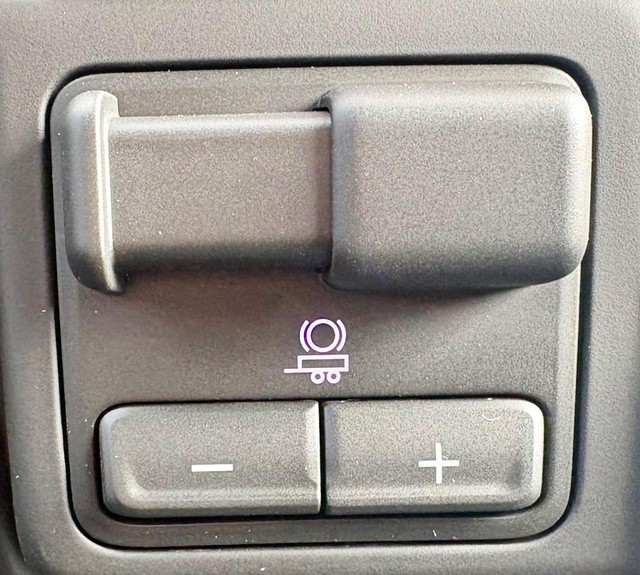2026 GMC Sierra 3500HD CC Pro thumbnail image 24