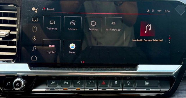 2026 GMC Sierra 1500 SLT - Photo 27