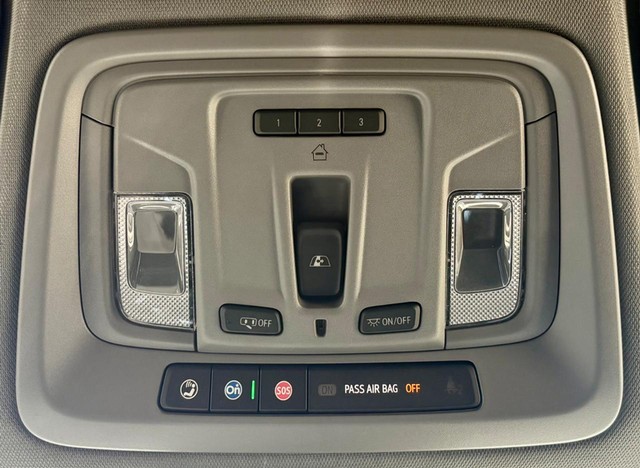 2026 GMC Sierra 1500 SLT - Photo 32