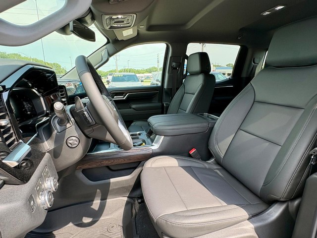 2026 GMC Sierra 1500 SLT - Photo 33
