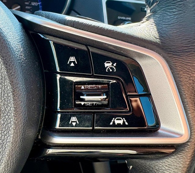2018 Subaru Legacy Limited thumbnail image 21