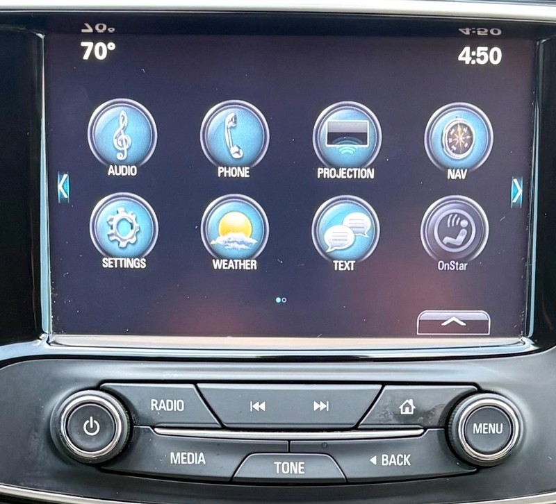 Buick Envision Vehicle Full-screen Gallery Image 23