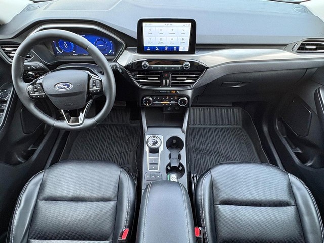 2022 Ford Escape Titanium thumbnail image 13