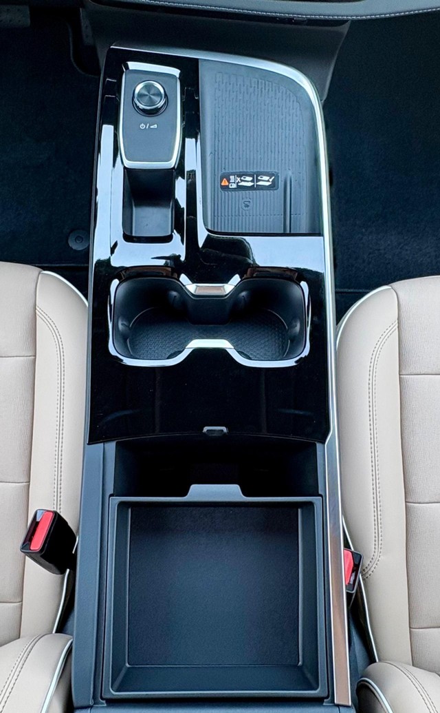 2026 Buick Enclave Preferred thumbnail image 17